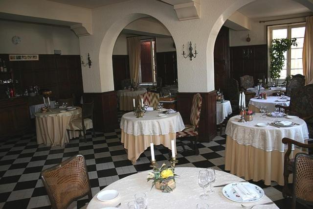 Hotel Le Mont Royal Realmont Екстер'єр фото