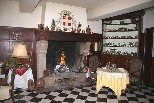 Hotel Le Mont Royal Realmont Екстер'єр фото