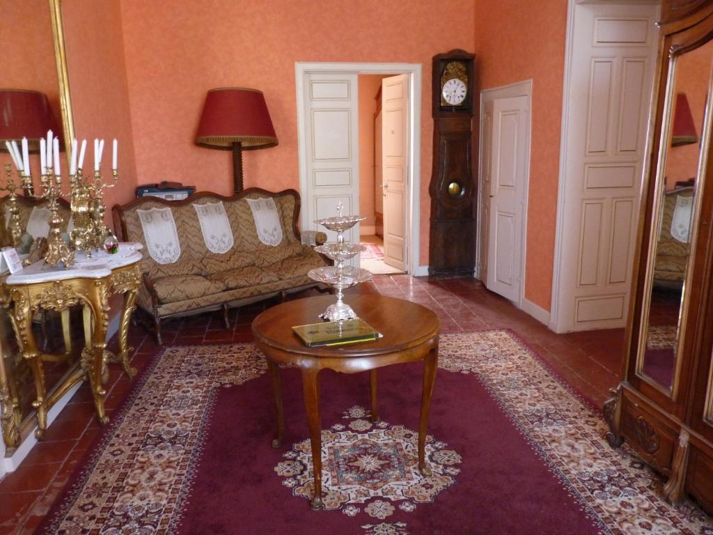 Hotel Le Mont Royal Realmont Екстер'єр фото